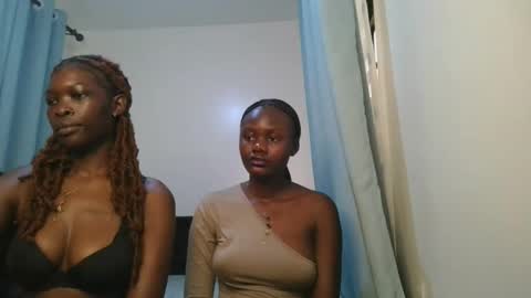 queen online show from March 7, 11:10 am