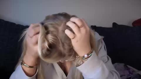 barbiegirl966 online show from November 2, 10:15 am