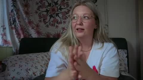 barbiegirl966 online show from June 27, 8:31 am