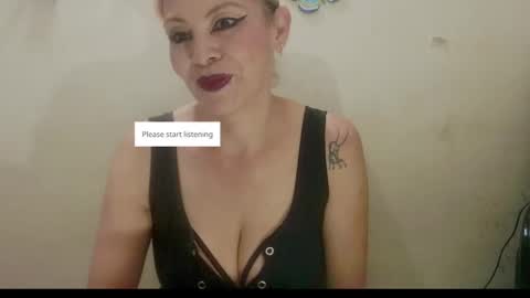 Snapshot of barbiemature chatting on September 19, 10:57 pm barbiemature online show from September 19, 10:57 pm