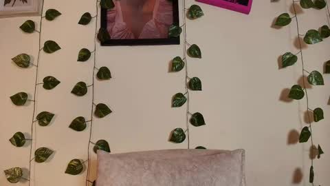 barbiie_98 online show from February 26, 4:43 pm