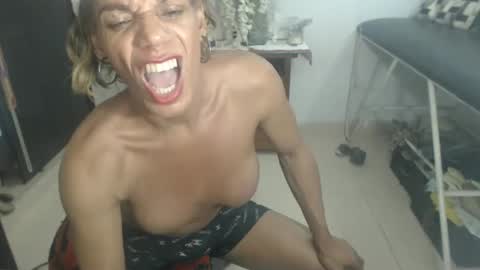 bardotbigcocktsx online show from December 21, 3:58 am