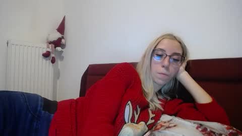 Lena online show from January 10, 2:34 pm