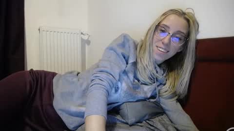 Lena online show from January 21, 8:00 pm
