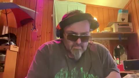 barewolf420 online show from December 1, 1:20 pm