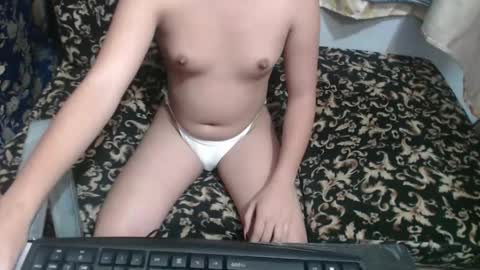 barias1002 online show from April 7, 9:11 am