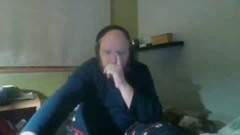 bart_poland online show from December 18, 1:23 am