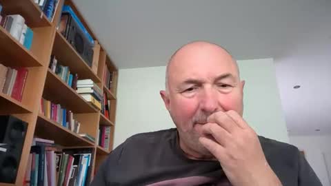 bartvel online show from May 6, 12:22 pm