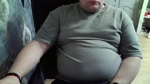 basi_look online show from February 23, 12:59 pm