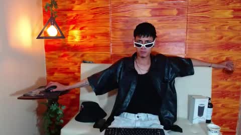 Bastian online show from March 11, 2:42 am
