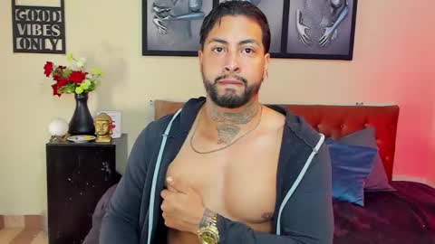 bastian_jones1 online show from March 6, 5:14 am