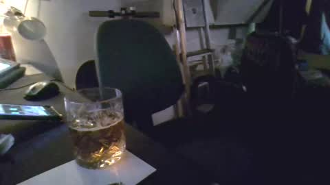 bate3232 online show from February 1, 1:44 am