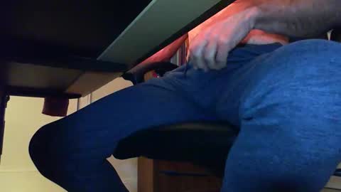 BateBro13 online show from October 18, 2:32 pm