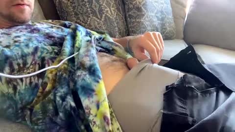 bathtimeboii online show from December 6, 6:22 pm