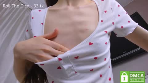 Snapshot of bb_lourels_ chatting on January 8, 8:18 pm Lourel I will be here on and online show from January 8, 8:18 pm
