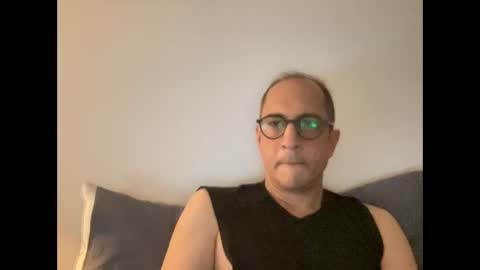 bball_lover_ online show from September 13, 4:53 pm
