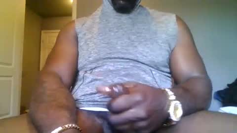 Papi Chulo online show from January 13, 7:20 pm