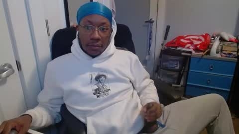 Racks online show from February 19, 7:46 pm