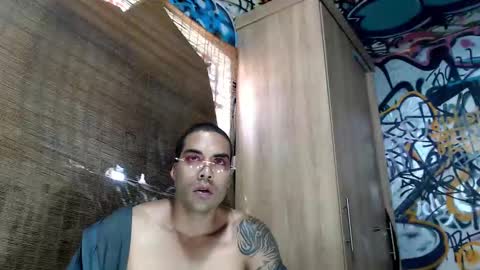 Justin online show from October 2, 6:07 pm