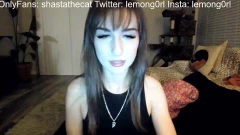 Snapshot of bbshasta chatting on September 27, 6:11 am Shasta online show from September 27, 6:11 am