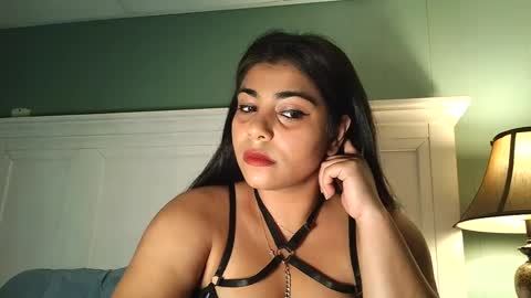 bbycakes0905 online show from September 21, 3:32 am