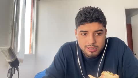 bdever7 online show from April 15, 9:48 pm