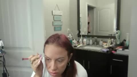 bdon1977 online show from April 28, 10:41 am