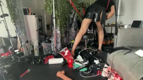 bdsm_action_1 online show from September 20, 3:59 pm