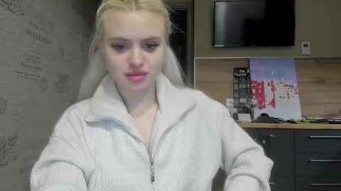 Snapshot of be_daddy chatting on February 17, 3:22 pm Summer BABY online show from February 17, 3:22 pm