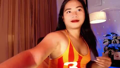 Marie  online show from February 26, 5:13 am