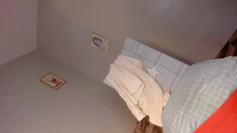 Miss B online show from January 17, 6:12 am