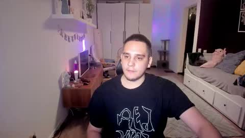 bear_beer130 online show from November 10, 4:32 pm