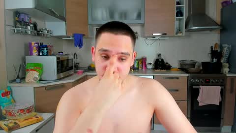 bear_beer130 online show from March 29, 5:14 pm