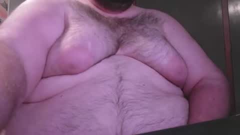 bear_man_oi online show from October 19, 3:38 pm