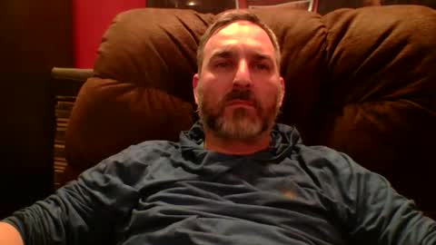 beardedambition online show from March 8, 2:15 am