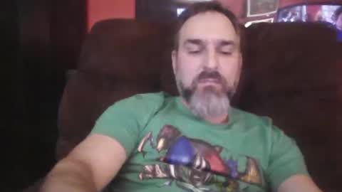 beardedambition online show from December 15, 3:56 am
