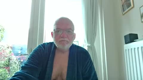 Beardman online show from May 1, 6:02 pm