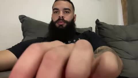 Min online show from April 9, 10:10 am