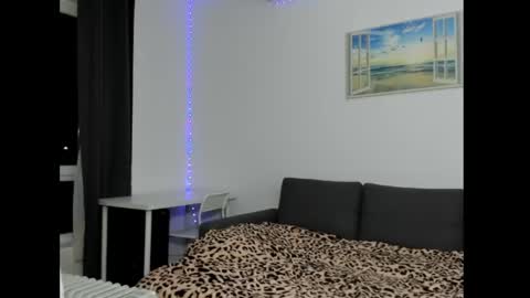 beatixxxandliam online show from December 12, 5:04 pm