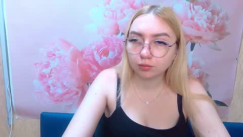 BeatriceFlyy online show from September 9, 5:29 am