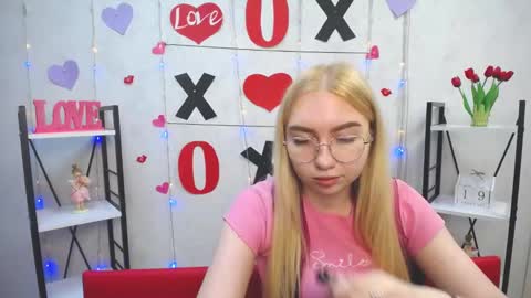 BeatriceFlyy online show from February 19, 12:22 pm