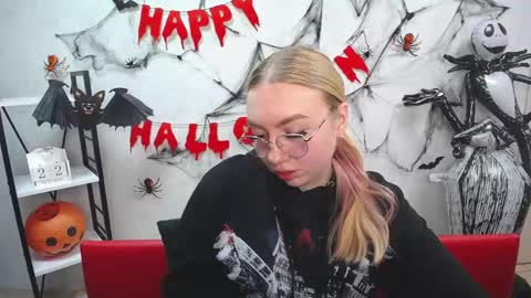 BeatriceFlyy online show from October 22, 12:51 pm