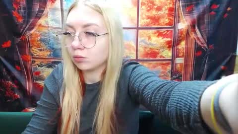 BeatriceFlyy online show from November 11, 12:51 pm