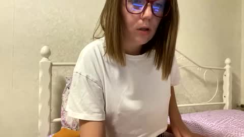 BeatriceTender online show from November 11, 6:54 pm