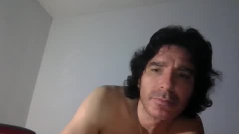 beautifukk online show from January 2, 7:33 am