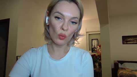 Snapshot of beautifulkollettee chatting on January 26, 6:37 pm Beautifulkollette online show from January 26, 6:37 pm