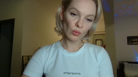Snapshot of beautifulkollettee chatting on January 14, 10:44 pm Beautifulkollette online show from January 14, 10:44 pm