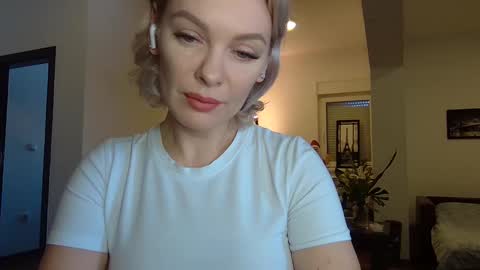 Snapshot of beautifulkollettee chatting on December 28, 11:41 am Beautifulkollette online show from December 28, 11:41 am