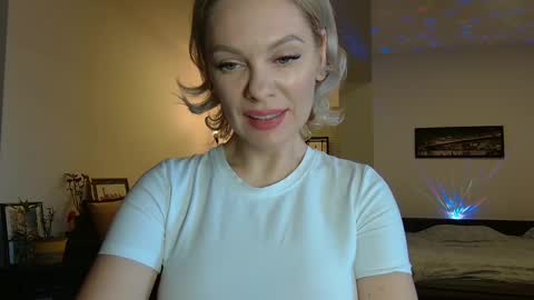 Snapshot of beautifulkollettee chatting on February 1, 12:26 pm Beautifulkollette online show from February 1, 12:26 pm