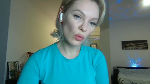 Snapshot of beautifulkollettee chatting on January 16, 11:15 am Beautifulkollette online show from January 16, 11:15 am